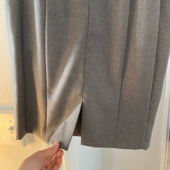 Grey pencil skirt - Picture 6 of 6